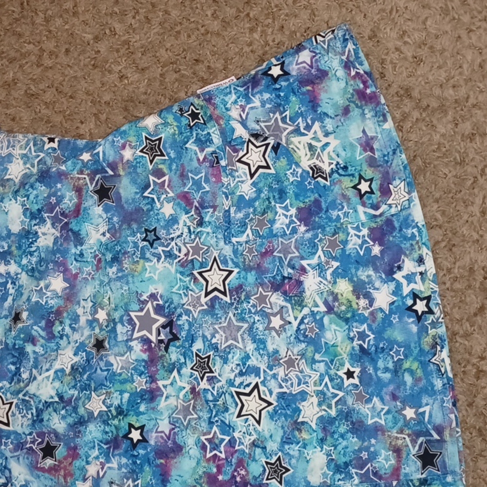 SCRUB TOP - Picture 3 of 4